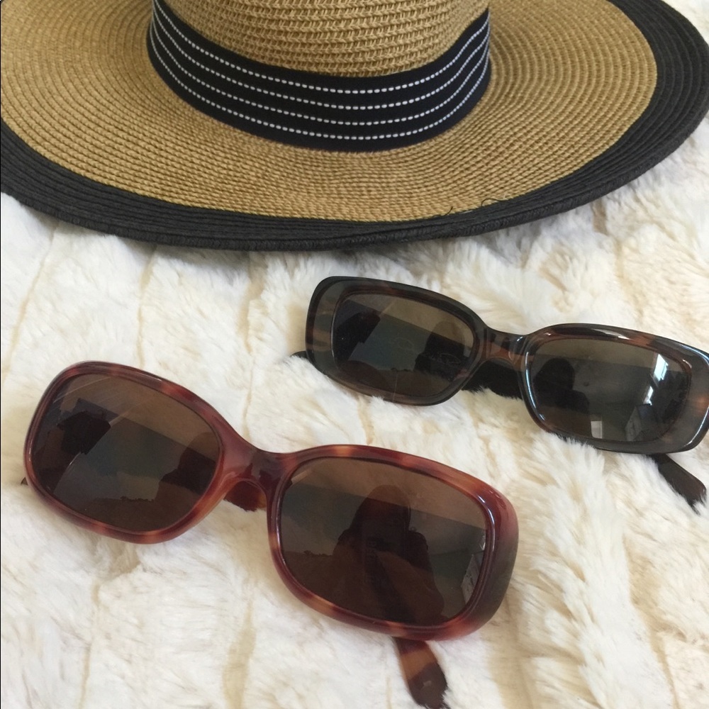 Oscar de la Renta Sunglasses